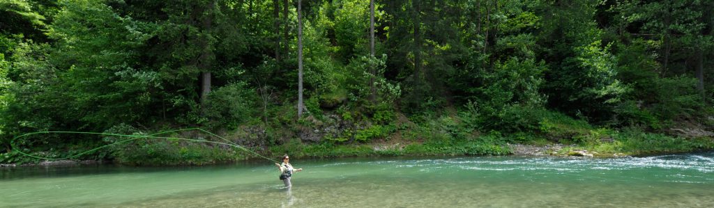 Guiding Fliegenfischen am Fließwasser Flyfishing Europe
